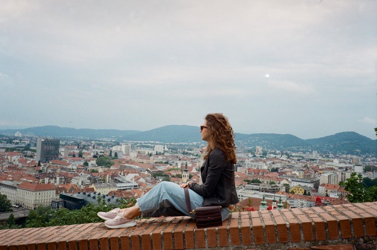 Graz Altstadt aus der Vogelperspektive mit Uhrturm